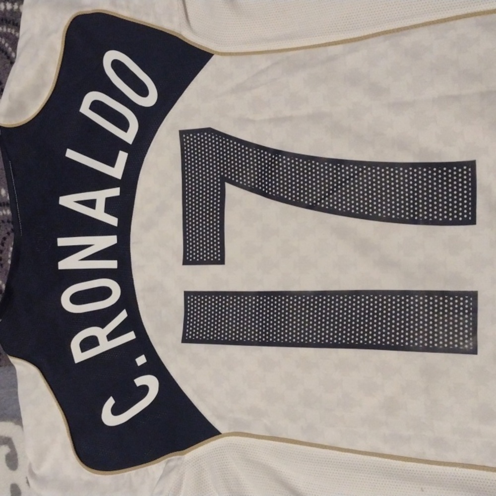Cristiano Ronaldo Portugal away jersey 2004-2005